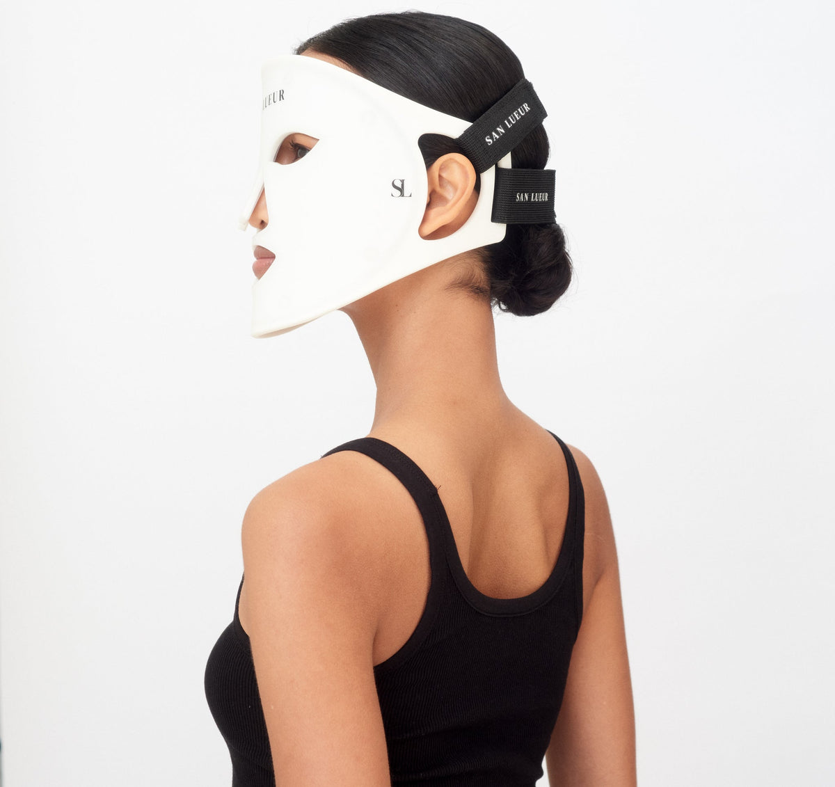 What Does Green Light & Amber Light in an LED Mask Do For Your Skin?